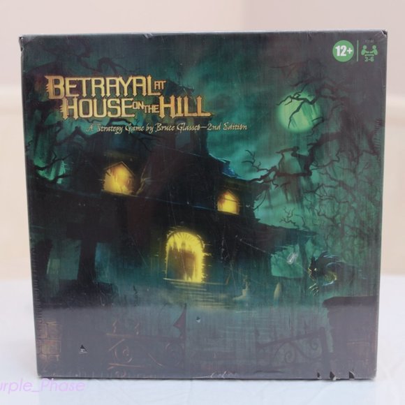 Betrayal at The House on The Hill NIB 2nd Edition Cooperative Board Game, Ages 1 - Picture 1 of 2